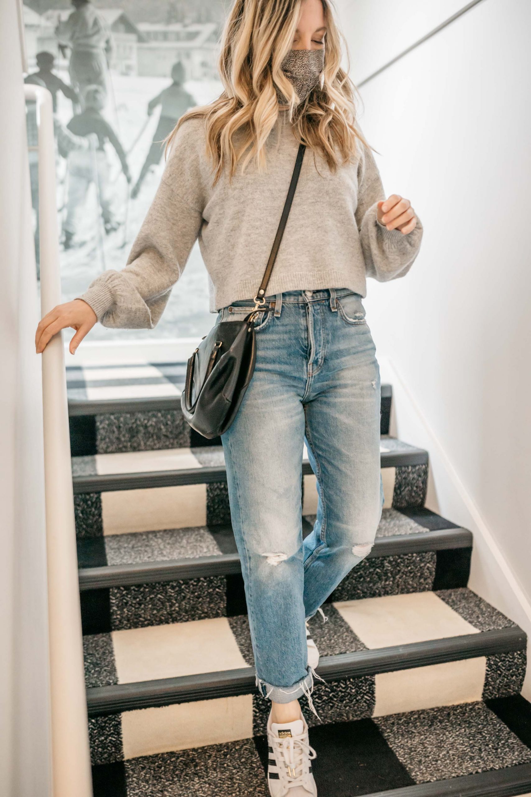 women's cropped sweater tops